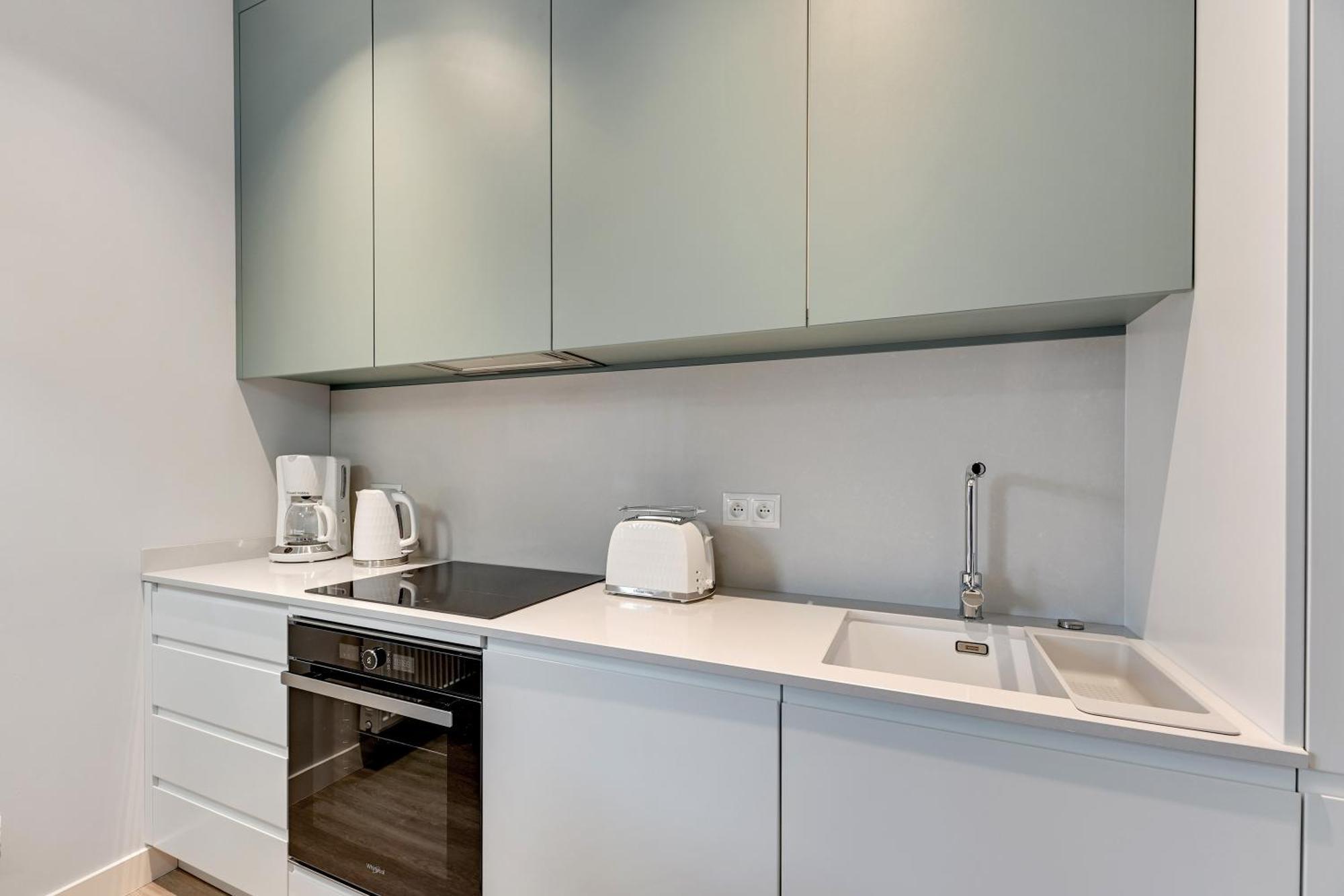 Scala By Moderna Profit- Lakowa 60c * Gdańsk